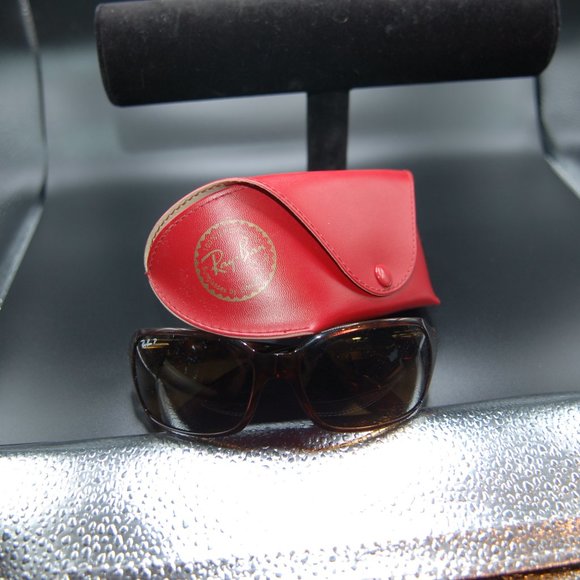Ray Ban Sun Glasses - Picture 2 of 9